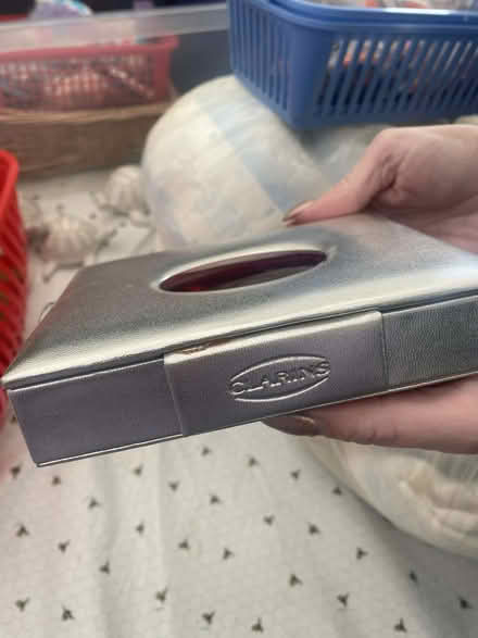 Photo of free Clarins make up set (Ware SG12) #1