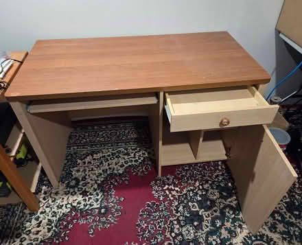 Photo of free Desk (West) #2