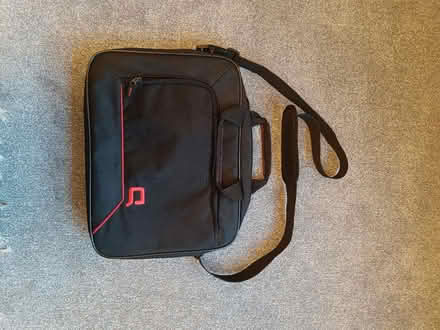Photo of free Hp laptop satchel (Hove BN3) #1