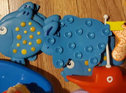Photo of free Bath toys and tub sticker (Near Experimental Farm) #3