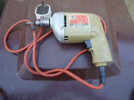 Photo of free Old(er) B & D electric drill (Willingdon BN20) #1