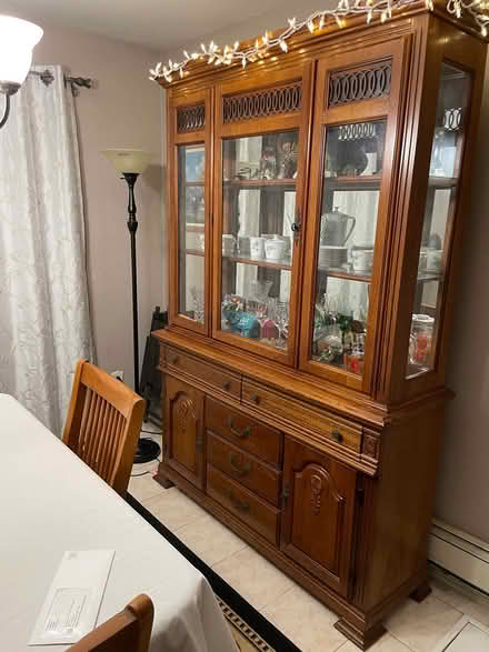 Photo of Bassett China cabinet (North bergen) #2