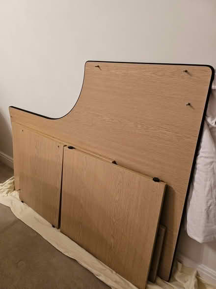 Photo of free Desk (Fareham PO15) #1