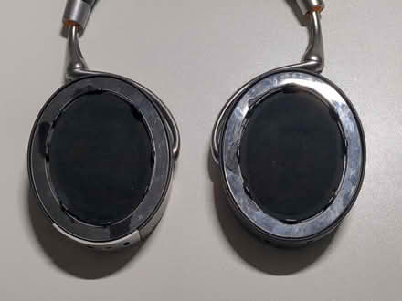 Photo of free Parrot Zik V1 Headphones - No earpads (Osney OX2) #3