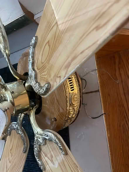 Photo of free hugger ceiling fan/ lights (Galt area west) #1