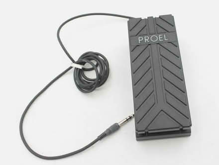 Photo of free Keyboard VOLUME CONTROL PEDAL (Parliament & Wellesley Streets) #2