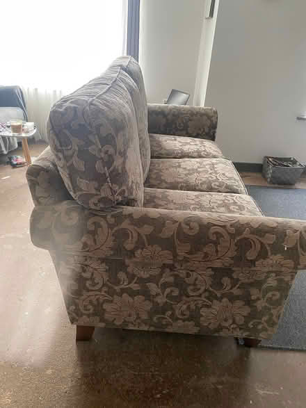 Photo of free 3 seater sofa (Burton on trent, DE15 9AS) #4