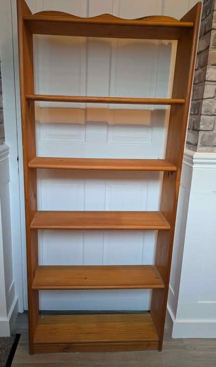 Photo of free Bookcase (Pollards Hill CR4) #1