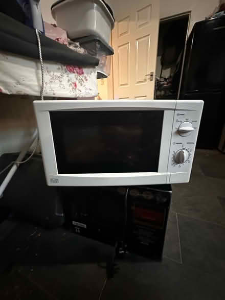 Photo of free Microwave (M264QA) #3