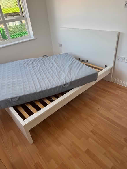 Photo of free Sofa , double bed, cabinet, fridge (Nw9 6GB) #4