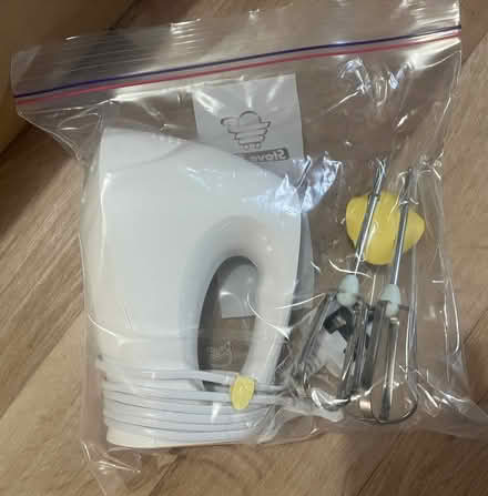 Photo of free Mixer with Beaters (High Bentham LA2) #1