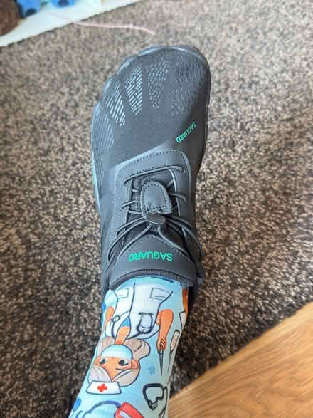 Photo of free Unisex Barefoot shoes (Levenshulme M19) #2