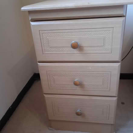 Photo of free Bedside drawers x 2 (Horley surrey) #2