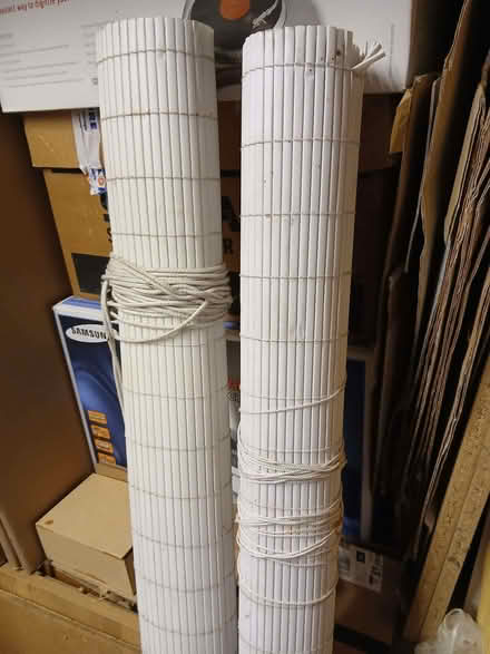 Photo of free White plastic window blinds (North Tonbridge TN10) #1