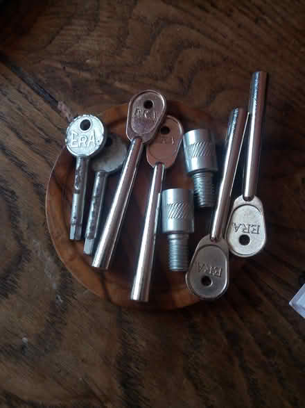 Photo of free Window keys (Lower Holloway N7) #1