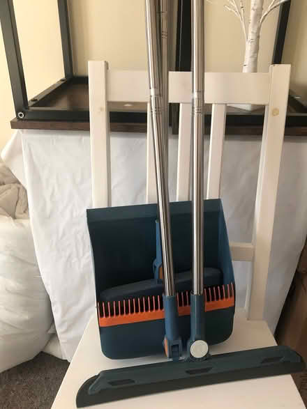 Photo of free Long handled dustpan & brush set (Neasden NW10 near McDonald) #3