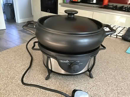 Photo of free Crock pot (furzton MK4) #1