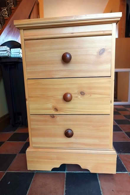 Photo of free Small items of furnitue (Fincham PE33) #1