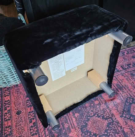 Photo of free Black velvet ottoman (S. Mary Ave, Sunnyvale) #3