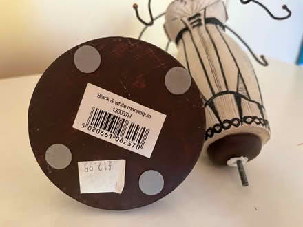 Photo of free Black & white jewellery mannequin (Henley-on-Thames RG9) #4