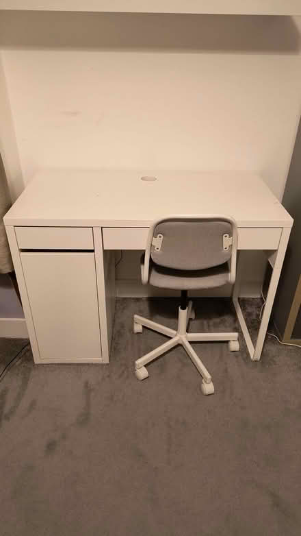 Photo of free Children's desk and chair (East Barnet EN4) #4