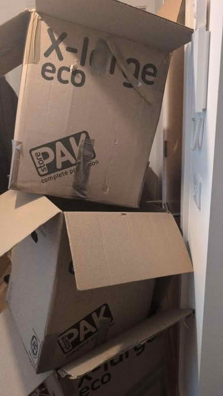 Photo of free boxes (Media city M50) #1