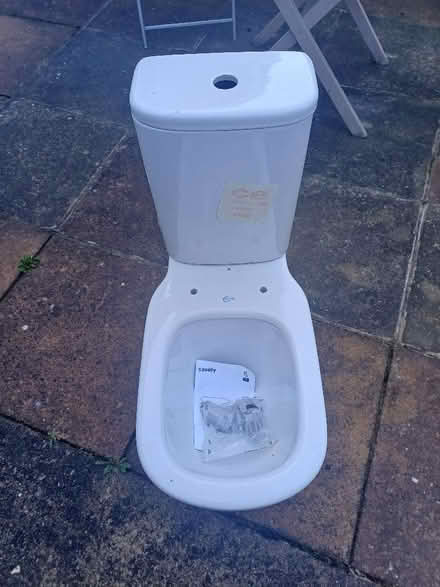 Photo of free toilet (Rose Hill OX4) #2