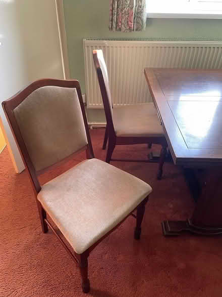 Photo of free Extending dining table , 4 chairs (Markfield LE67) #3