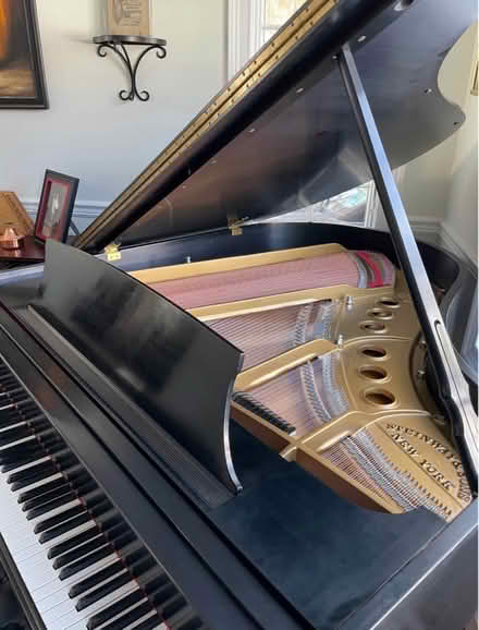 Photo of free Steinway & Sons Piano (Los Angeles California) #3