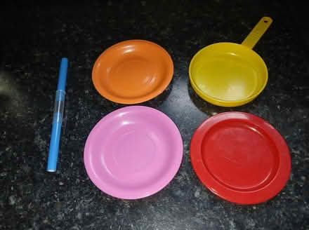 Photo of free Wee play plates (Parkhead EH11) #1