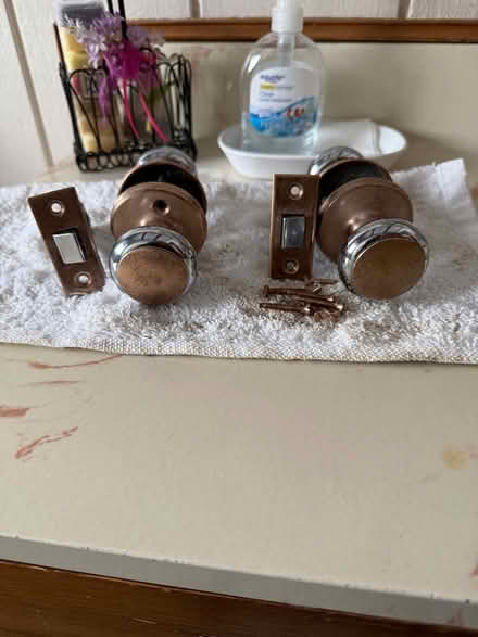 Photo of free Old brass door knobs (dunstable) #1