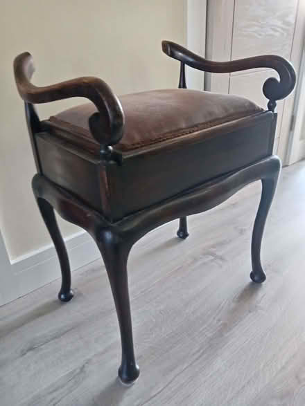 Photo of free Wooden chair (Ruislip HA4) #1