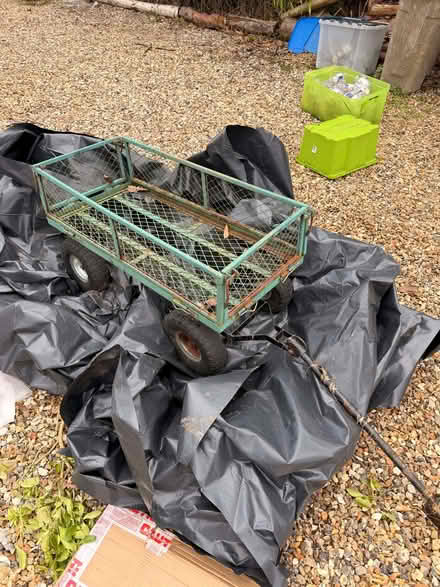 Photo of free Pull along carrier (Kingston Bagpuize OX13) #1