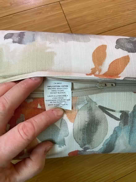 Photo of free Halfmoon brand rectangular bolster (Dufferin & Eglinton) #3