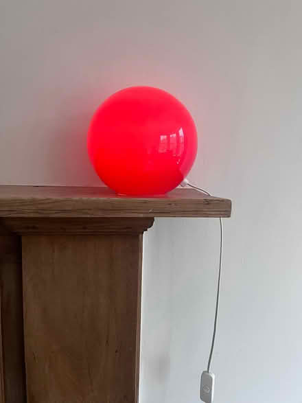 Photo of free glass lamp - 20cm diameter (G12 9RY - Hyndland) #2