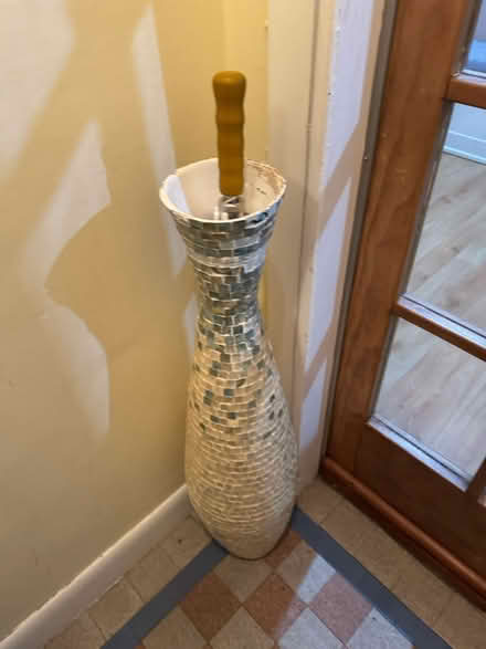 Photo of free tall decorative vase (over 3ft) (Liberton EH16) #1
