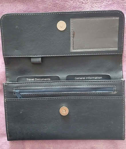 Photo of free Travel documents wallet (Berkhamsted HP4) #2