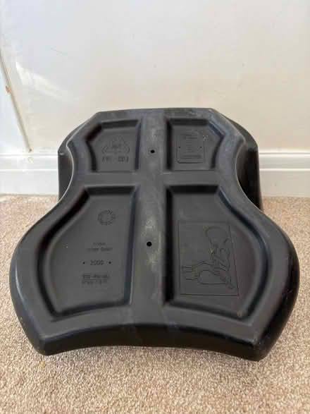 Photo of free Child booster seat (Whyteleafe south) #2
