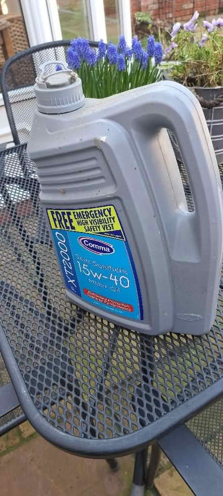 Photo of free Semi Syn XT2000 Motor Oil (Ickleford SG5) #1