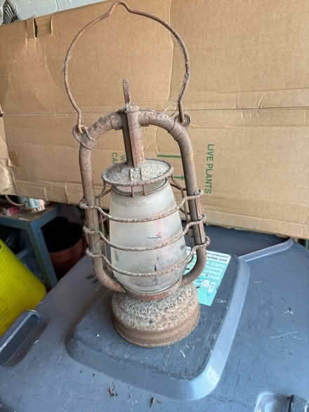 Photo of free Ancient Storm Lantern (Hornby LA2) #1