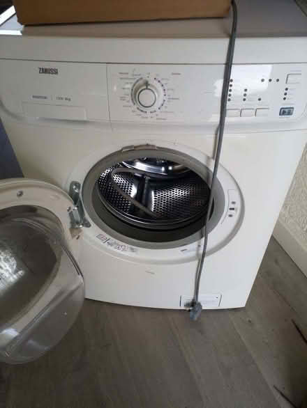 Photo of free Zanussi washing machine (Henfords Marsh BA12) #1