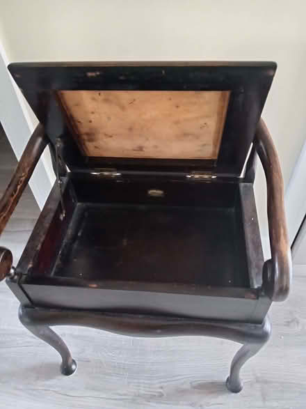 Photo of free Wooden chair (Ruislip HA4) #2