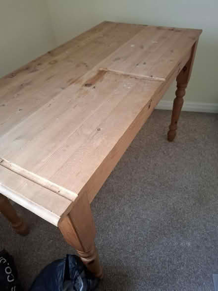Photo of free Table (Shinfield RG6) #1