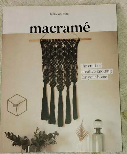 Photo of free macrame craft book (Birchmount and Danforth) #1