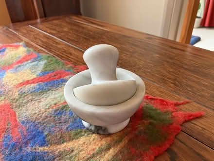 Photo of free Marble mortar and pestle (Totteridge HW HP13) #1