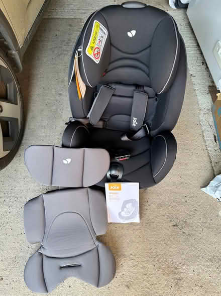 Photo of free Baby car seat with full instructions. (Wickham PO17) #1