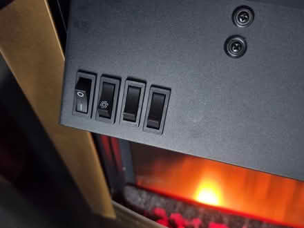 Photo of free electric fireplace with surrounding (London TW12) #2