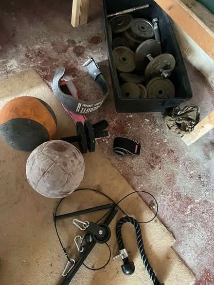 Photo of free Various bits of gym equipment (Dutton PR3) #1