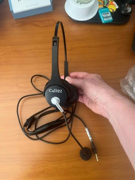 Photo of free Callez Headset for laptop (Whyteleafe, CR3) #2