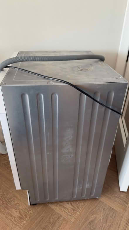 Photo of free Siemens washer dryer (E14 Narrow street) #2